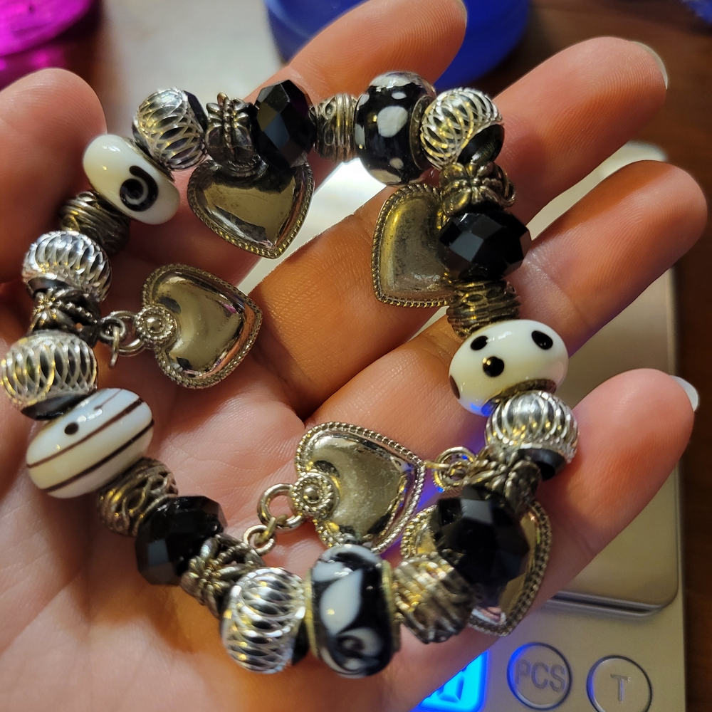 925 Sterling Silver & Silver Tone Stretch Bracelet • Black White Beads & Charms